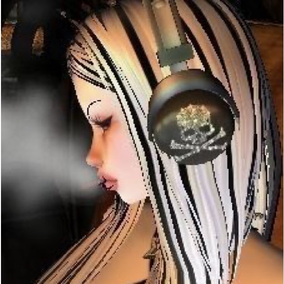 Meet your Posher, Lilly - Picture 1 of 1